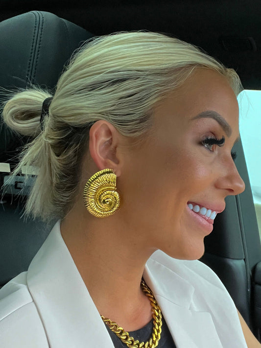 LARGE SEASHELL EARRINGS