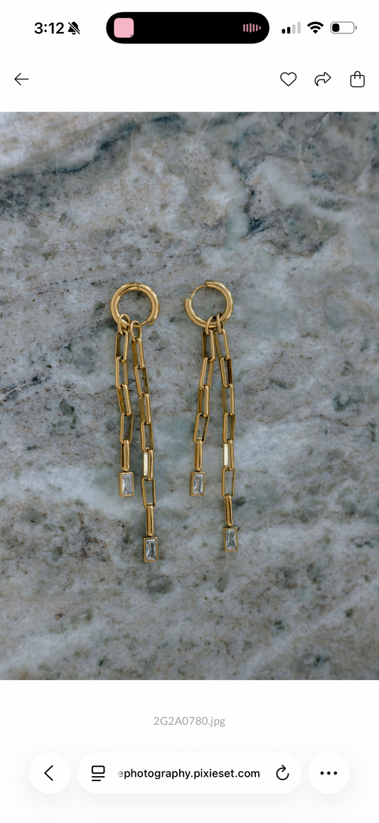 CHELSEA EARRING
