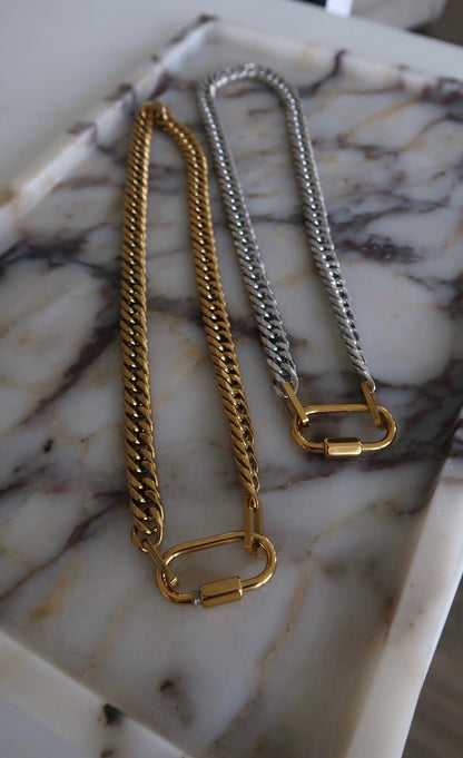 STEPHANIE NECKLACE