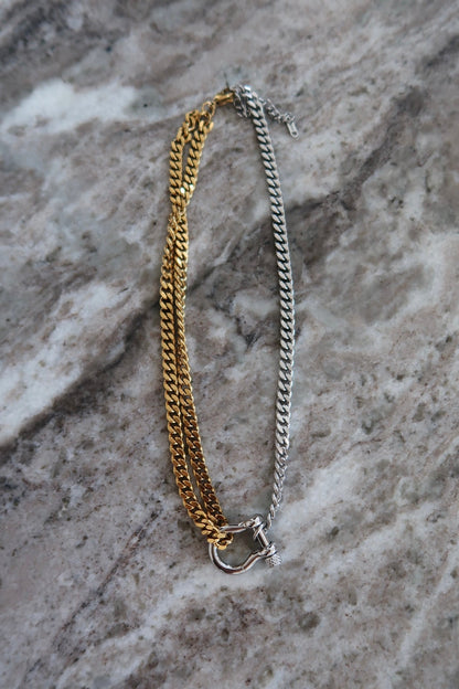 MABLE NECKLACE